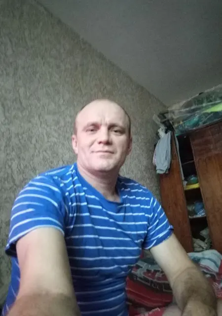 Геннадий из Казани, ищу на сайте знакомства без обязательств