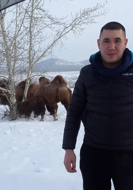 Вячеслав из Улан-Удэ, мне 40, познакомлюсь без обязательств