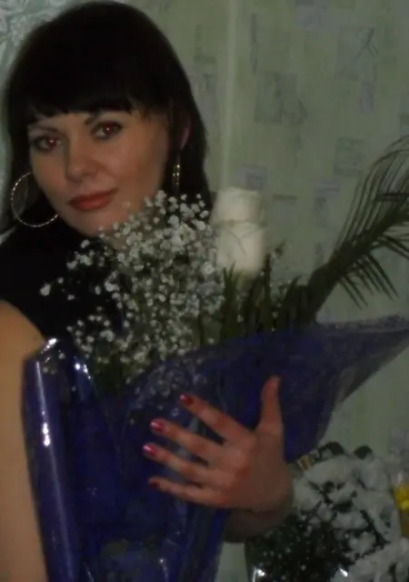 Марина из Новосибирска, мне 44, познакомлюсь на одну ночь