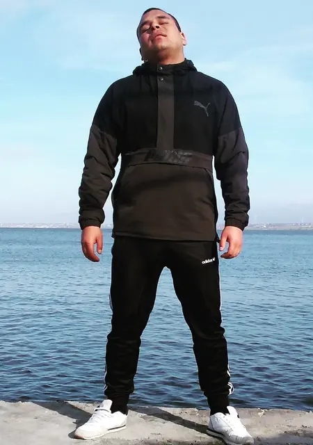 Александр из Белгорода-Днестровского, мне 25, познакомлюсь на одну ночь