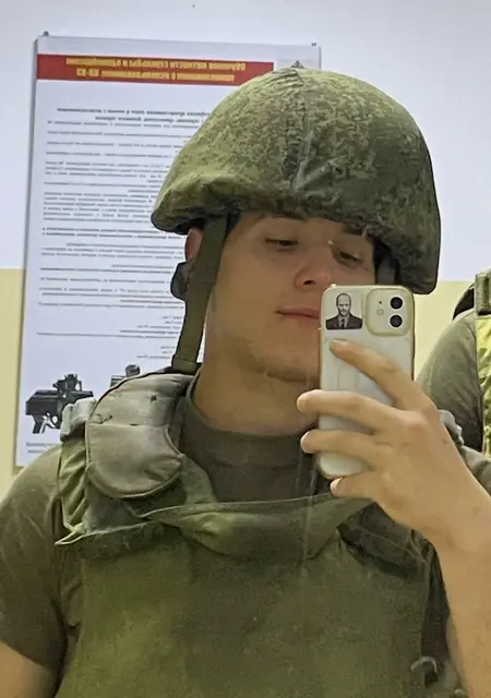 Я Руслан, 20, знакомлюсь без обязательств в Моздоке