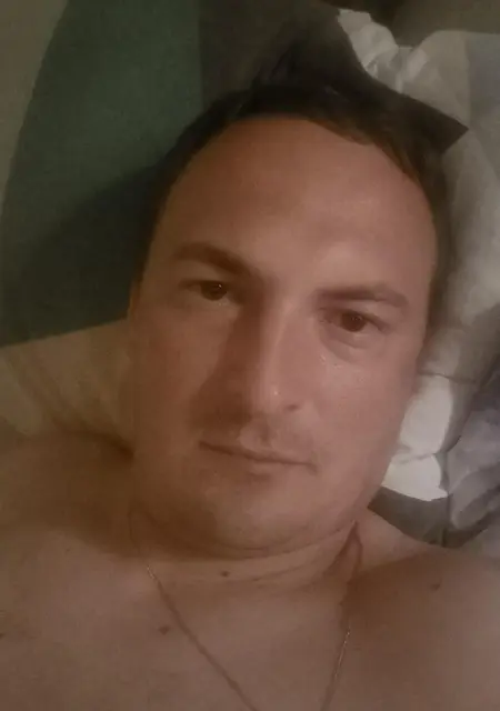 Иван из Ставрополя, ищу на сайте знакомства на одну ночь