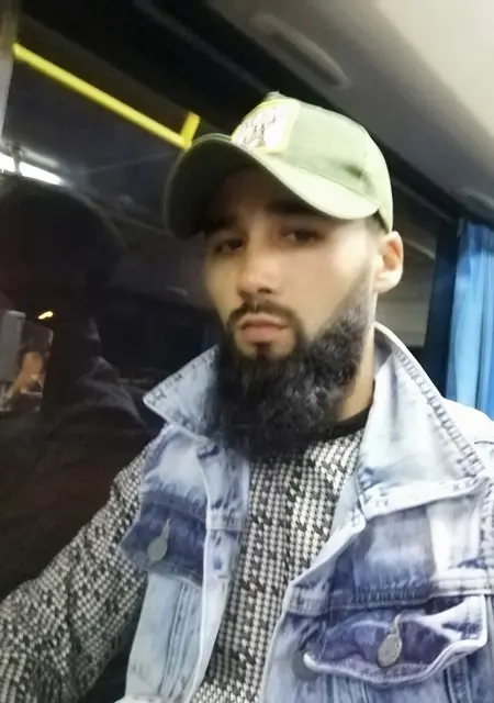 Михаил из Хабаровска, ищу на сайте знакомства без обязательств