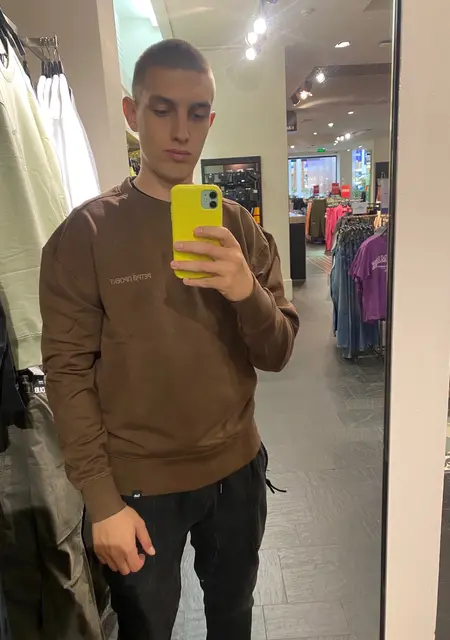 Егор из Абакана, мне 24, познакомлюсь без обязательств