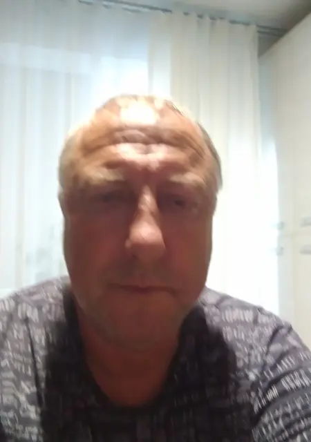 Виктор из Воронежа, мне 64, познакомлюсь на одну ночь