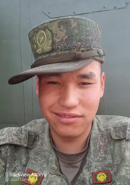 Oleg из Читы, мне 21, познакомлюсь для постоянных отношений