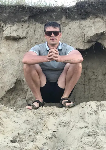 Александр из Ангарска, мне 25, познакомлюсь