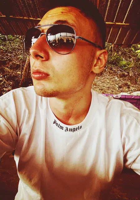 Александр из Реутова, ищу на сайте приятное времяпровождение