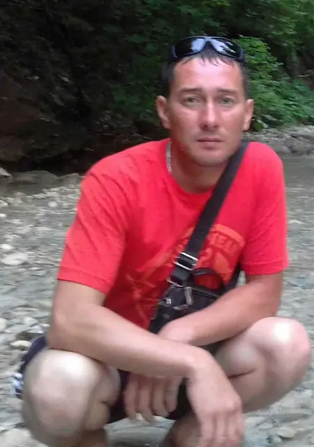 Я Олег, 46, знакомлюсь без обязательств в Чебоксарах