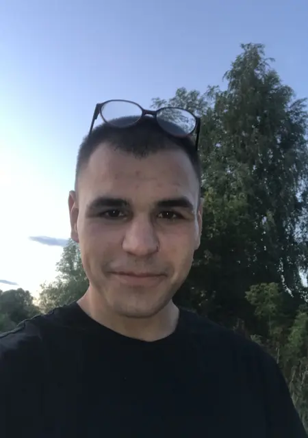 Я Константин, 24, знакомлюсь для приятного времяпровождения в Великих Луках