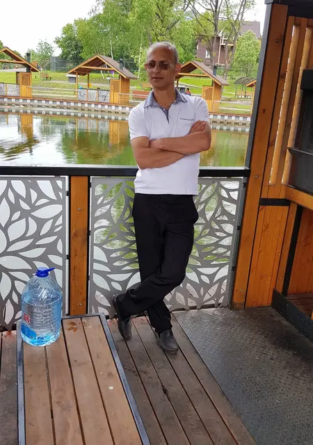 Самвел из Путилкова, ищу на сайте знакомства без обязательств