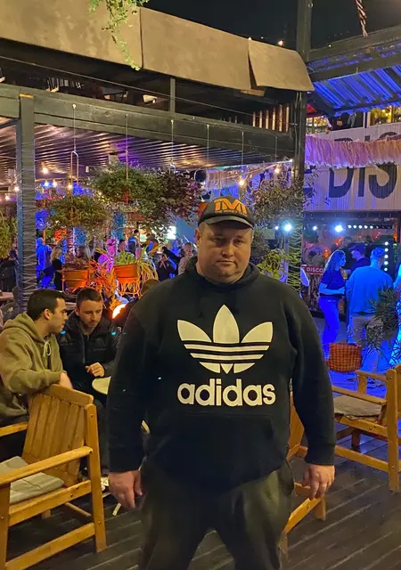 Максим из Краснодара, мне 44, познакомлюсь без обязательств