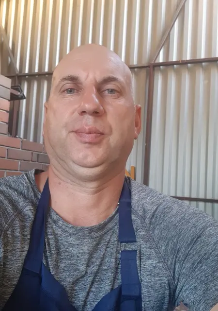 Я Игорь, 51, из Калининграда, ищу знакомства без обязательств