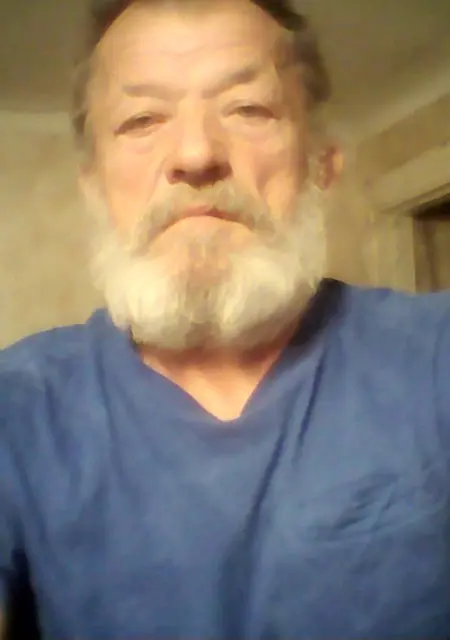 Сергей из Каменска, ищу на сайте знакомства без обязательств