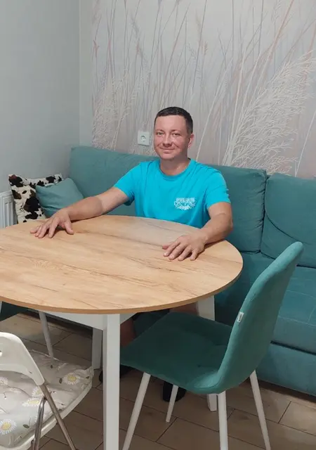 Я Алекс, 41, из Энгельса, ищу знакомства без обязательств