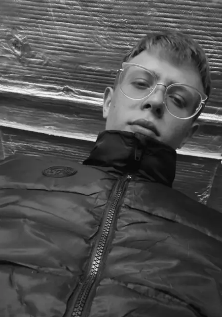 Я Никита, 23, из Новосибирска, ищу знакомства без обязательств