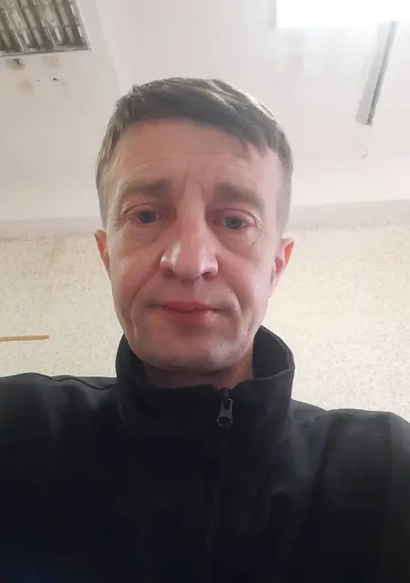 Я Ruslan, 44, из Гукова, ищу знакомства на одну ночь