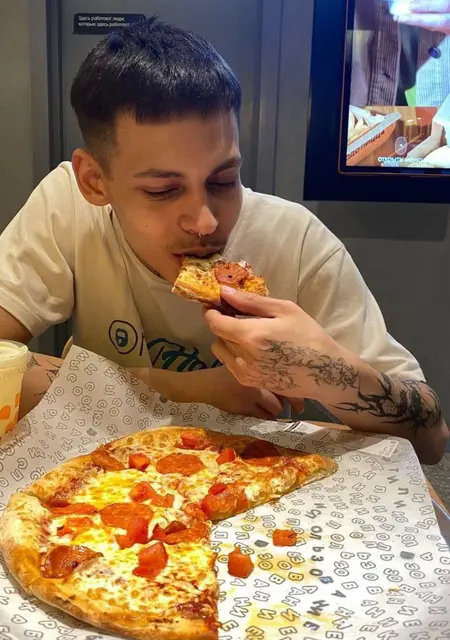 Женя из Екатеринбурга, ищу на сайте знакомства на одну ночь