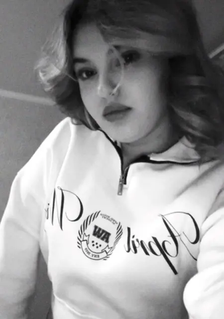 Я Катенька, 24, из Краснодара, ищу знакомство для вирта