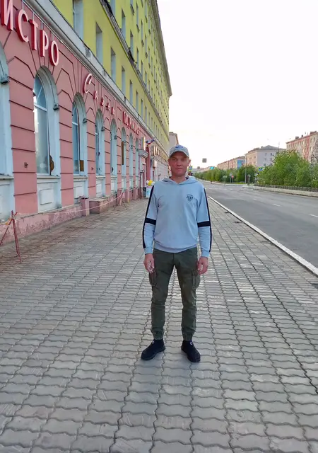 Даня из Норильска, ищу на сайте знакомства на одну ночь