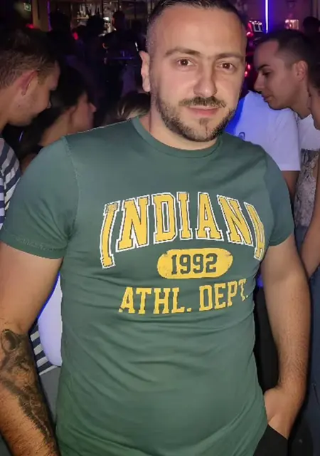 Я Артем, 38, из Нижнего Новгорода, ищу знакомство для дружбы