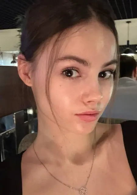 Я Милана, 21, из Магнитогорска, ищу знакомство для дружбы