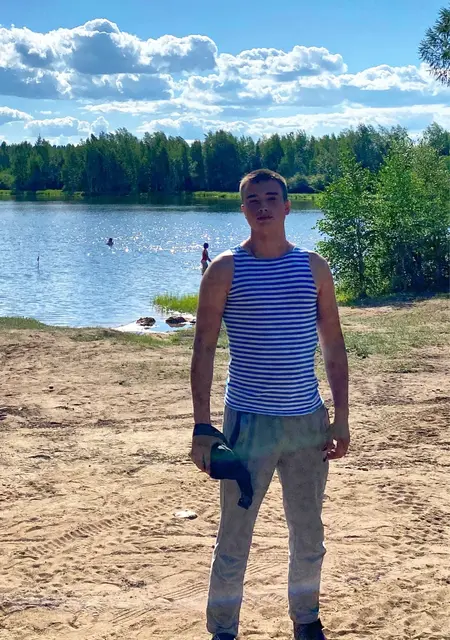 Дима из Читы, ищу на сайте знакомства на одну ночь