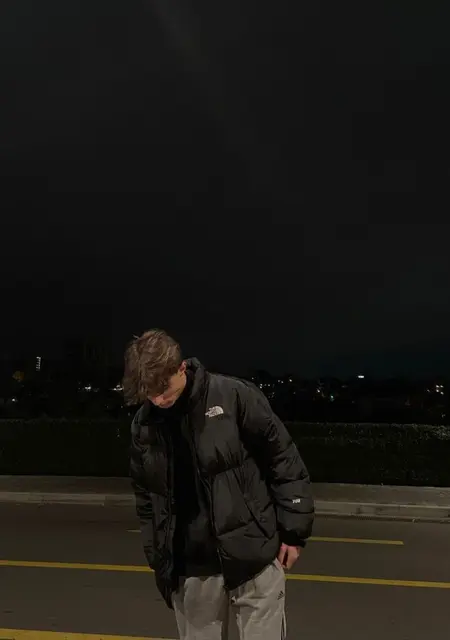 Артем из Пензы, мне 20, познакомлюсь для вирта