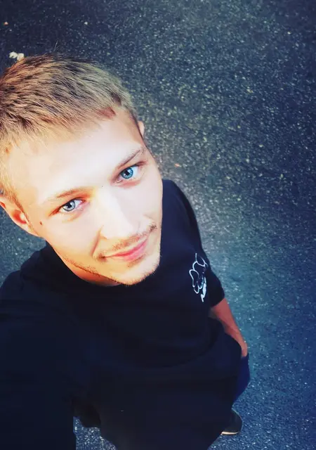 Я Андрей, 26, знакомлюсь без обязательств в Выксе