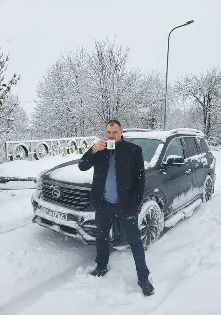 Я Василий, 43, из Саранска, ищу знакомства на одну ночь