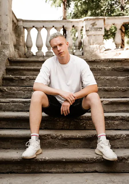 Андрей из Севастополя, мне 27, познакомлюсь на одну ночь