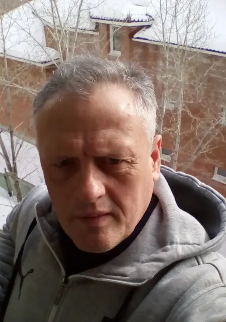 Сергей из Тольятти, ищу на сайте знакомства без обязательств