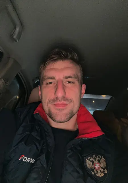 Максим из Хабаровска, мне 28, познакомлюсь на одну ночь