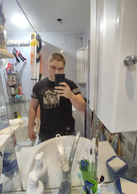 Ratmir из Подольска, мне 19, познакомлюсь без обязательств