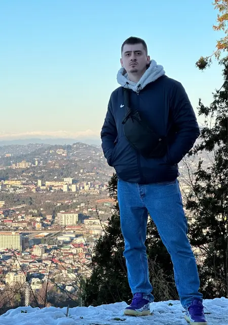 Я Максим, 26, из Южно-Сахалинска, ищу знакомство для общения