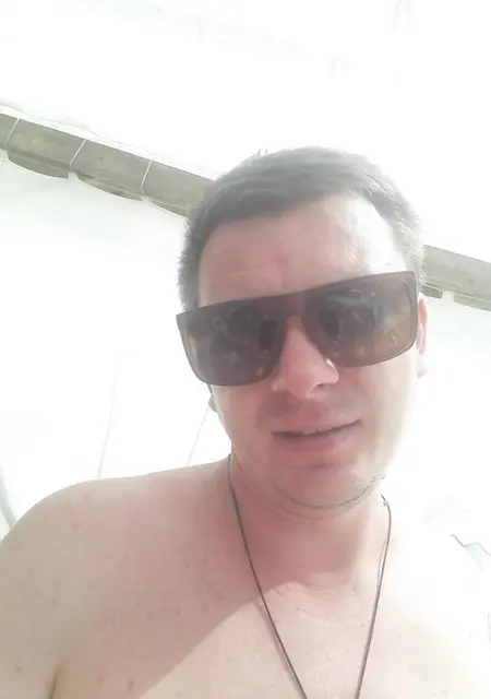 Я Юрий, 42, знакомлюсь без обязательств в Севастополе