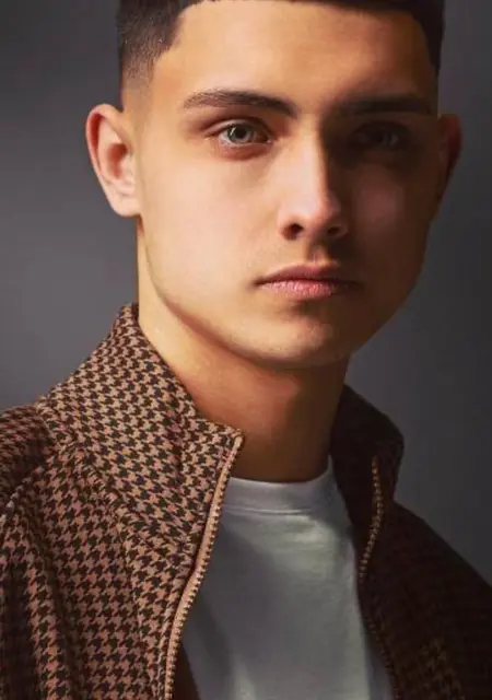 Валерий из Томска, мне 27, познакомлюсь для приятного времяпровождения