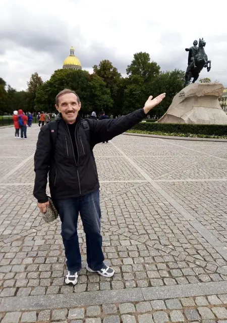 Андрей из Екатеринбурга, мне 63, познакомлюсь без обязательств