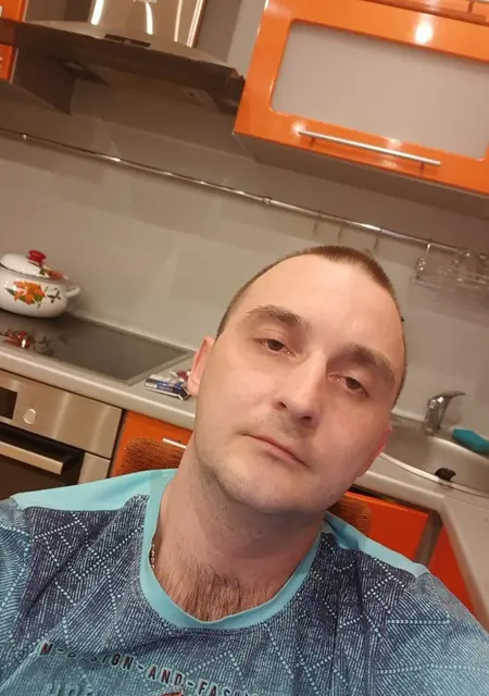 Я Александр, 40, из Северобайкальска, ищу знакомство для вирта