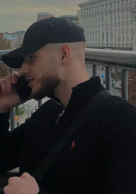 Я Mark, 19, из Уфы, ищу знакомство для постоянных отношений