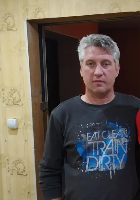 Олег из Спасска, ищу на сайте знакомства на одну ночь