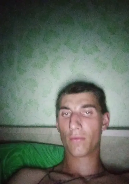 Виталий из Мариинска, ищу на сайте знакомства на одну ночь