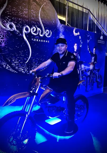 Я Adam, 38, из Йошкар-Олы, ищу знакомство для дружбы