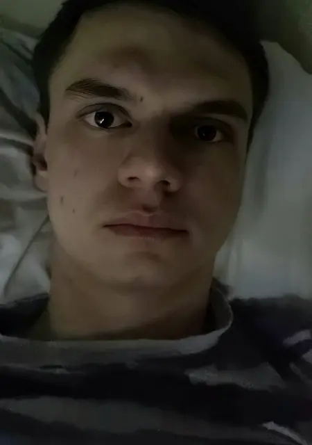 Я Андрей, 29, знакомлюсь на одну ночь в Комсомольске-на-Амуре