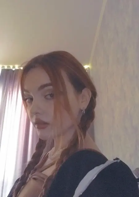 Лия из Калининграда, мне 20, познакомлюсь на одну ночь