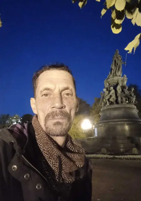 Сергей из Липецка, мне 52, познакомлюсь без обязательств