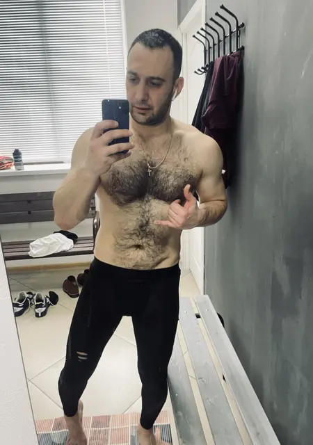 Aleks из Нижнего Новгорода, ищу на сайте приятное времяпровождение