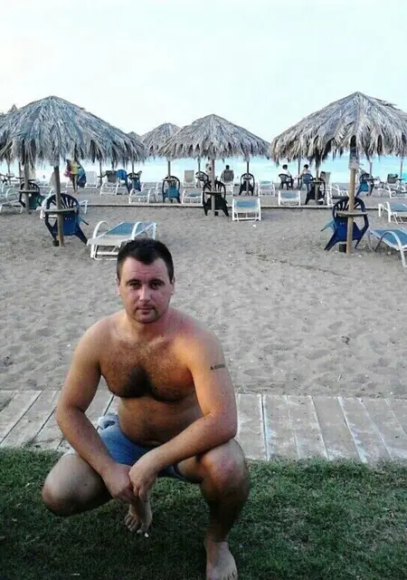 Ростислав из Хабаровска, ищу на сайте знакомства на одну ночь