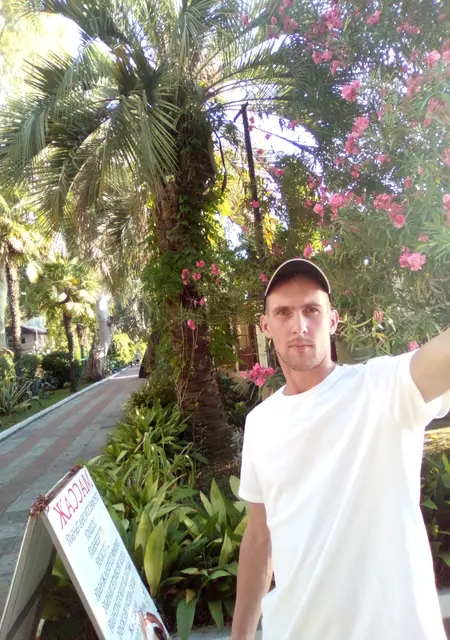 Я Иван, 40, из Череповца, ищу знакомства без обязательств