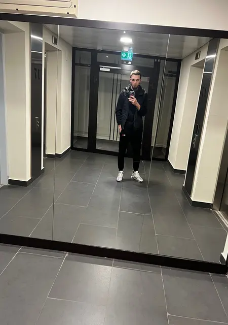 Devid из Ставрополя, ищу на сайте знакомства на одну ночь